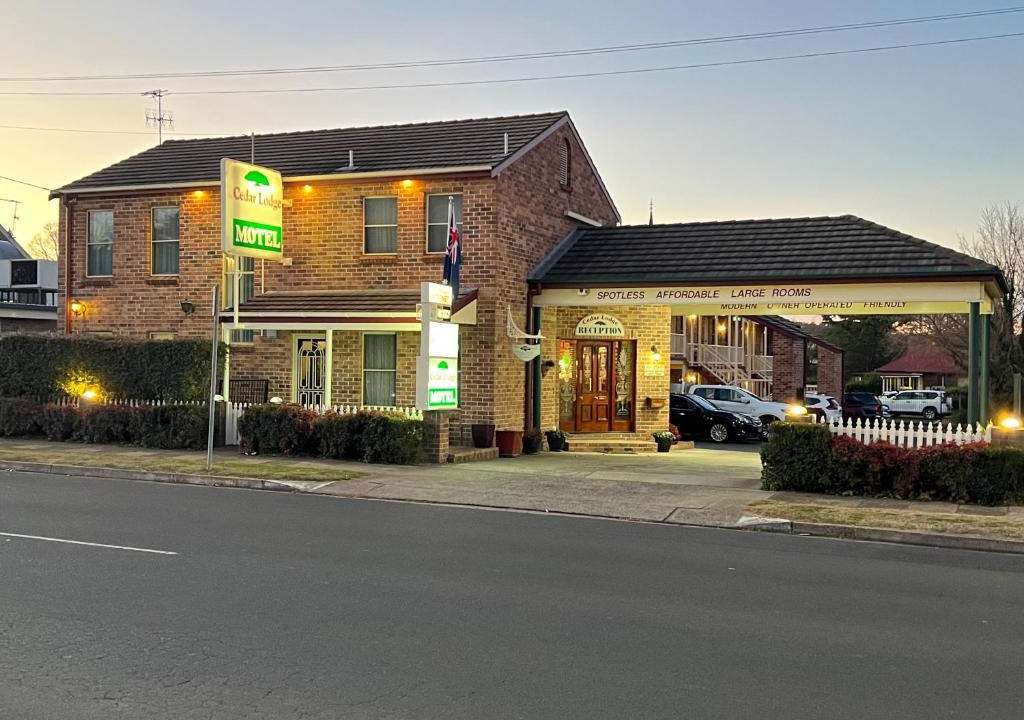 Armidale City Centre Hotel | Cedar Lodge Motel