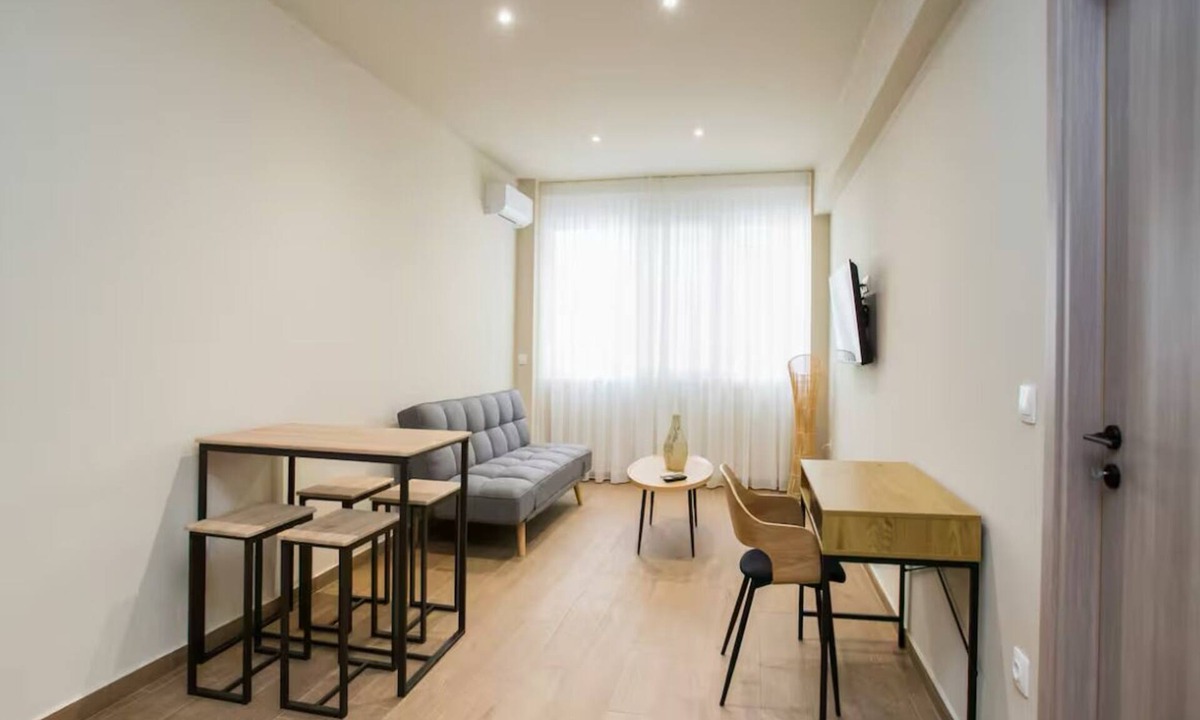 Thissio Apartment | Charming 1-bedroom apartment with AC, WiFi in lovely Athina