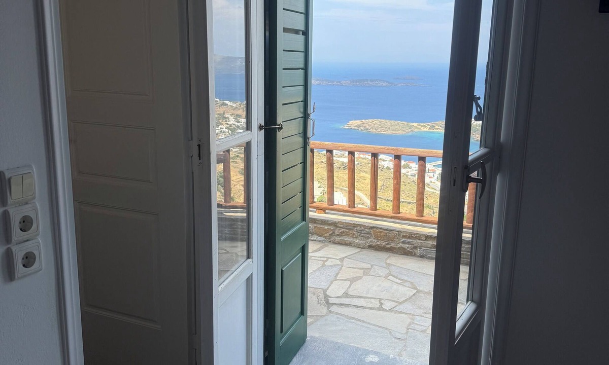 Batsi House | Charming 1-bedroom house in delightful Andros with WiFi, AC, endless views