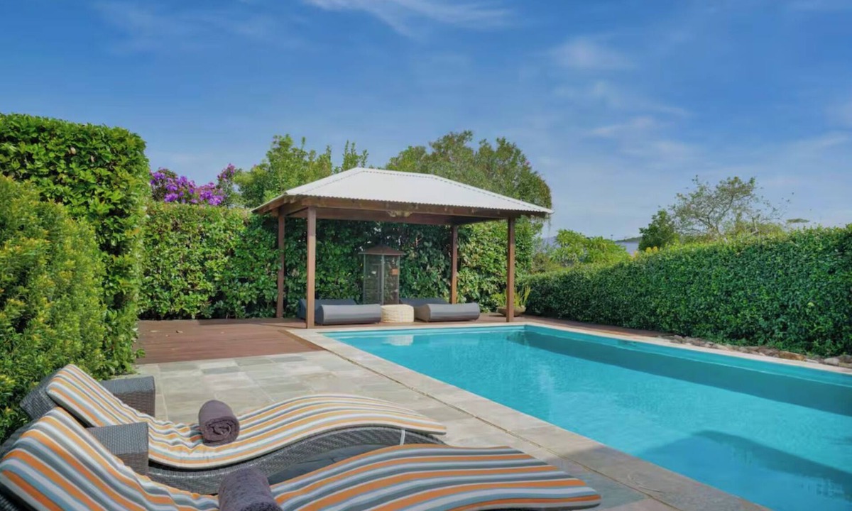 Wamberal Bed & Breakfast | Charming 1-King bedroom in Wamberal