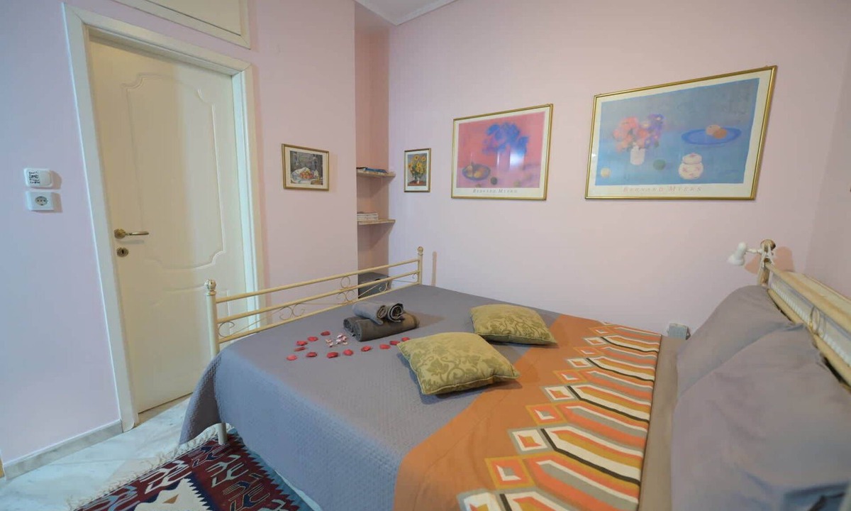 Chios Town Apartment | Charming Chios Island Getaway in a Cozy Studio