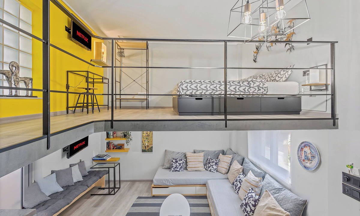 Spata-Artemida Apartment | Charming loft-style apartment just 60 m from Artemida’s long sandy beach!