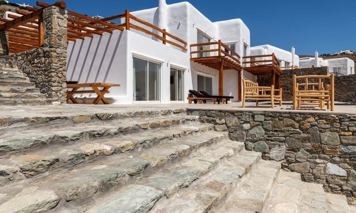 Faros Armenistis Villa | Chef included by Fantasia Villas: Greco Villa