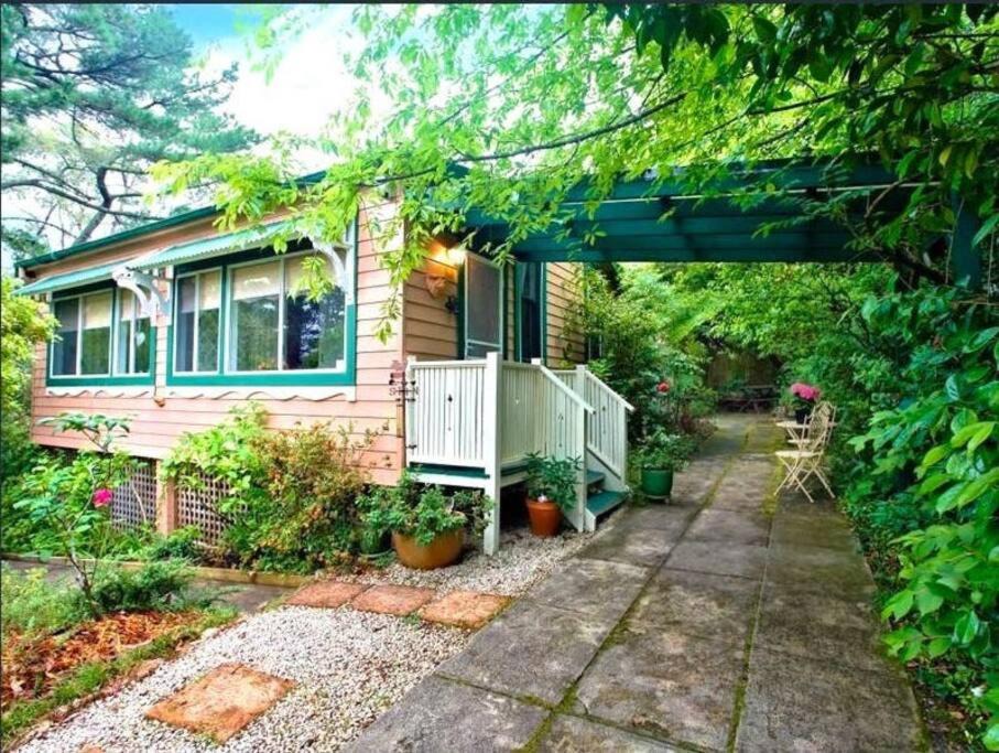 Leura House | Cherry Tree Cottage