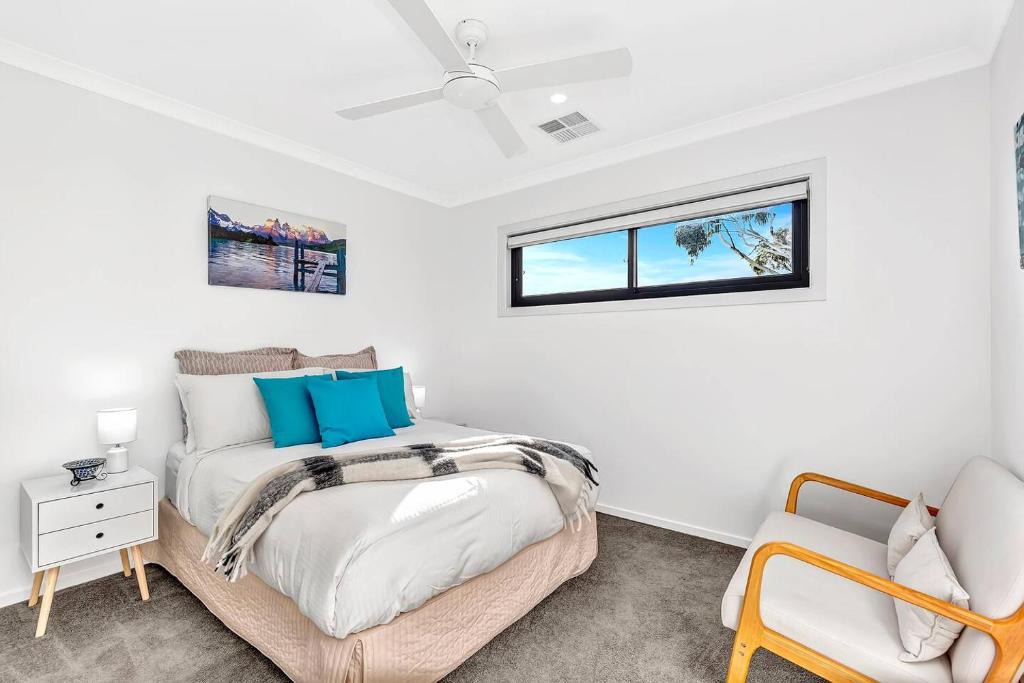 Christies Beach House | 'Christies Chic' A Family Getaway by the Beach