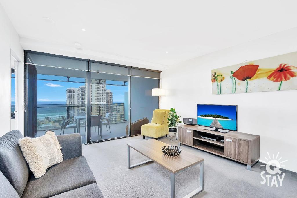 Surfers Paradise Apartment | Circle on Cavill – 1 Bedroom Ocean Spa Unit, Surfers Paradise