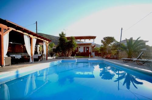 Asprovalta House | Cittadella Asprovalta 3BR - private pool