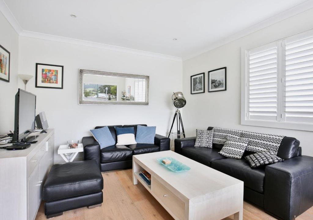 Werri Beach House | Coast I Pet Friendly I 3 Mins Walk to the Beach