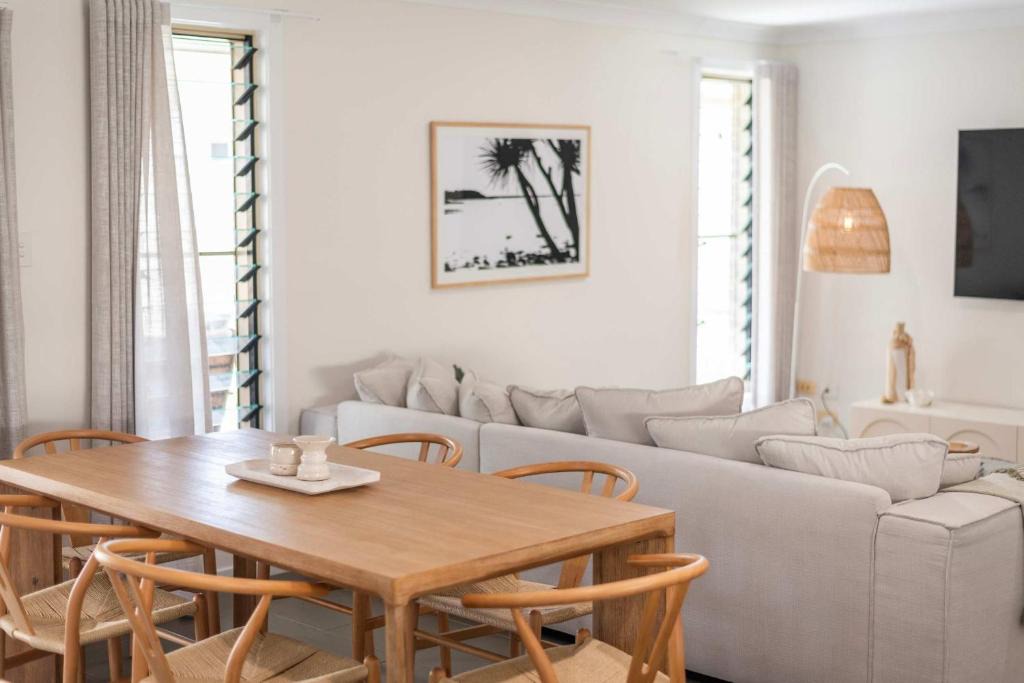 Yamba House | Coastal Calm - Oceanstays