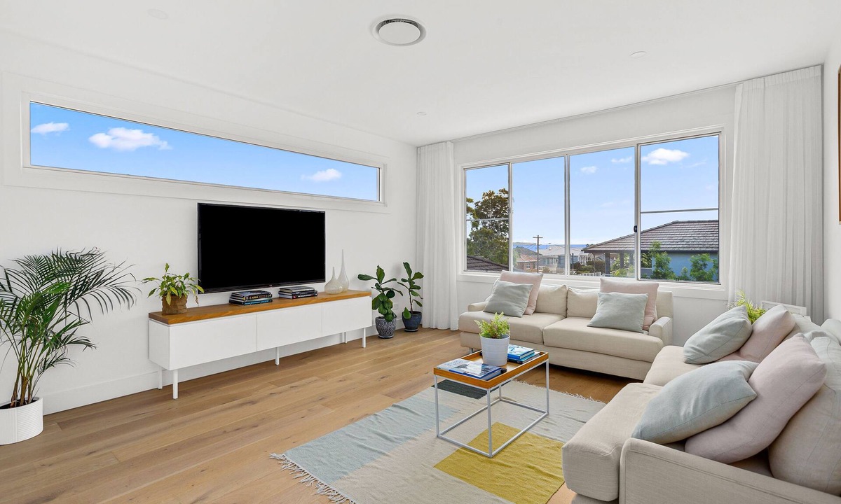 Cronulla House | Coastal family haven with private pool and walking distance to beach.