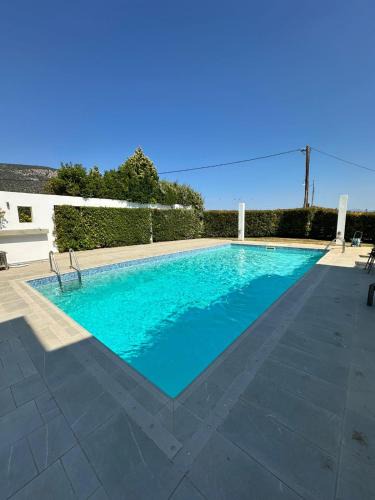 Koutsoupia House | Coastal Pool Hideaway