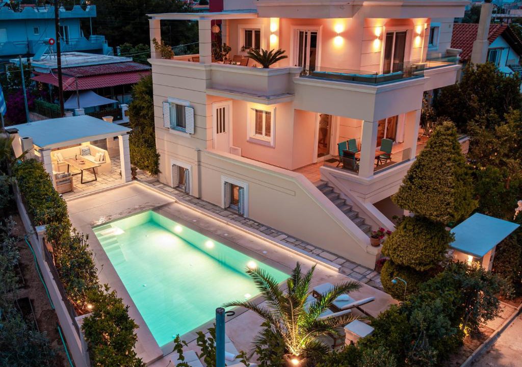 Spata-Artemida Apartment | Coastline maisonette near Athens Airport and Rafina Port