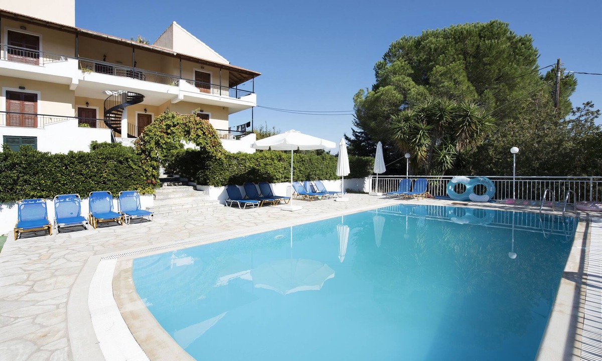 Petaleia Apartment | Cochelli Villas (Lower Floor)