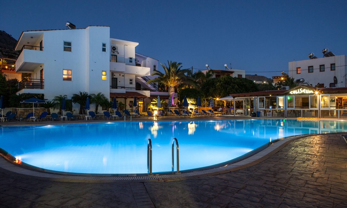 Pefkos Apartment | Coliseum Studios & Apartments