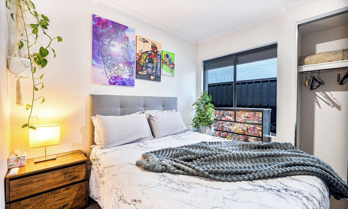 Beechboro House | Cosy Luxe bedroom in Beechboro - 12km from Perth Airport