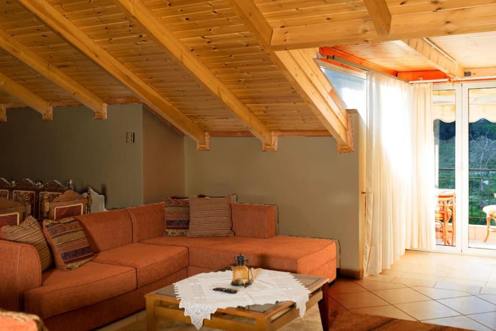 Ioannina Apartment | Cozy Σοφίτα