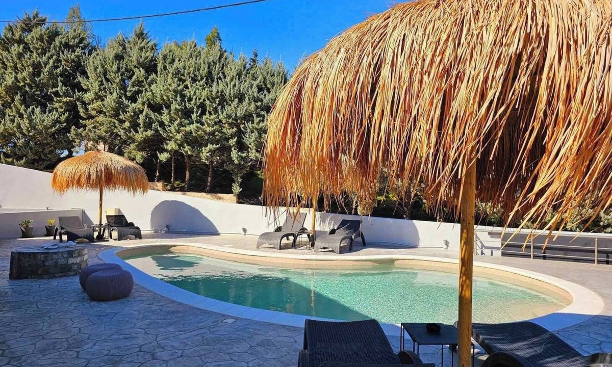 Pastida Apartment | Cozy and beautiful 2-bedroom apartment!Family friendly/shared pool