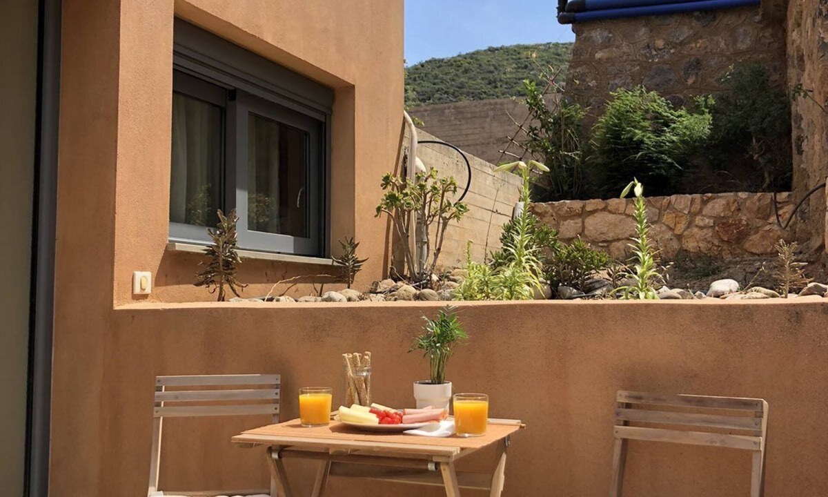 Papadhianika Cottage | Cozy Cottage-18 Minutes drive to Monemvasia