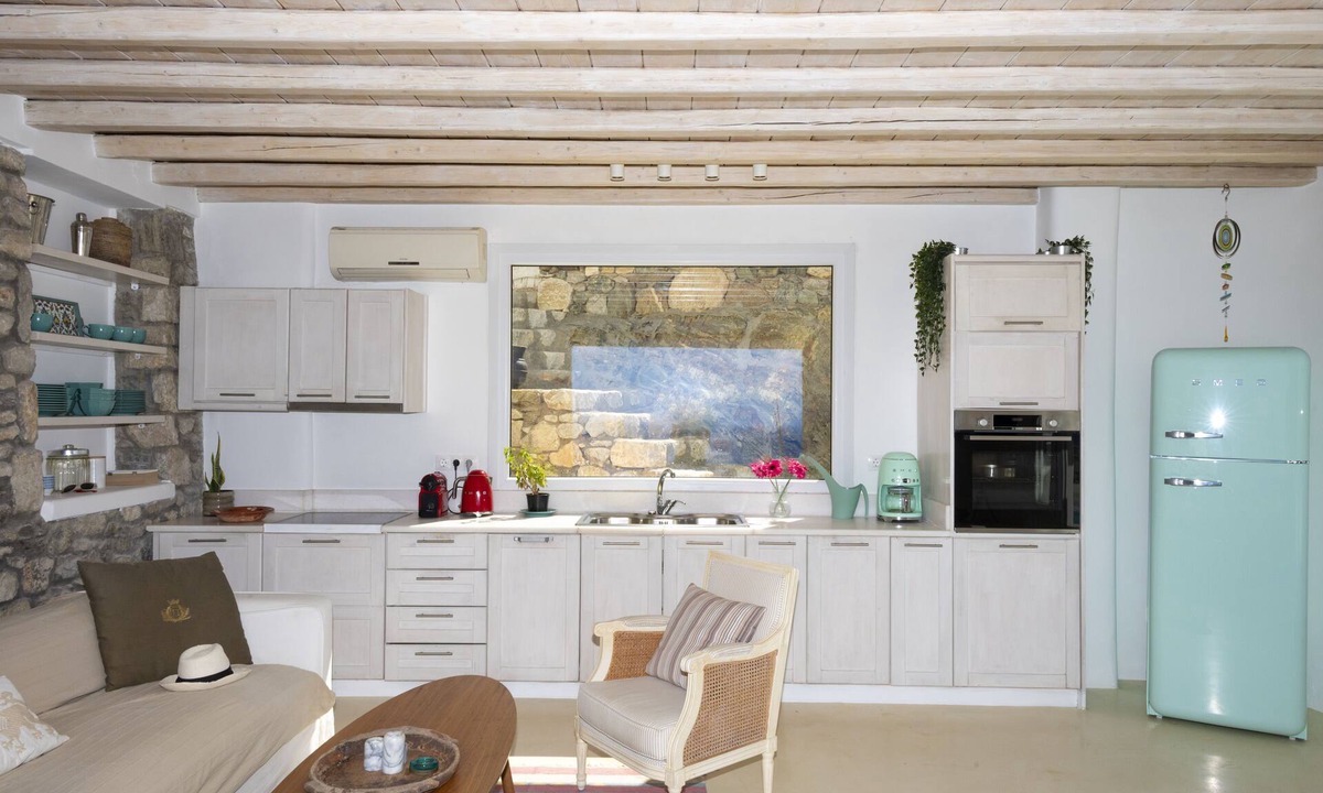 Agios Ioannis Villa | Cozy villa, family friendly,private pool, sunset views overlooking the Aegean.
