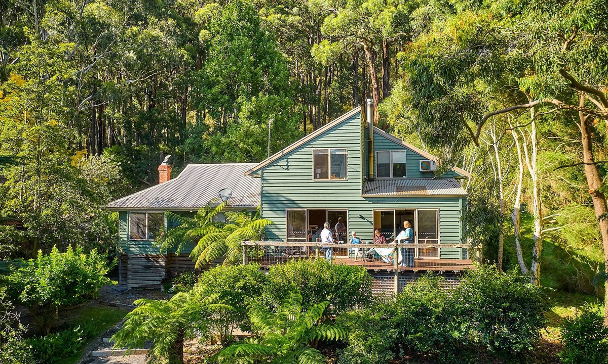 Warburton House | Create@Warburton connect, create, relax