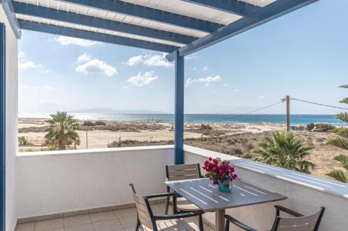 Mikri Vigla Apartment | Crystal Naxos 1 Studios at Mikri Vigla