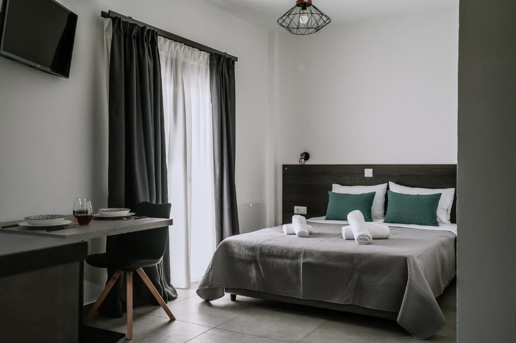 Ierissos Apartment | Crystal Studios