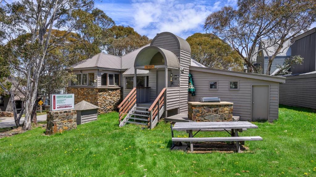 Dinner Plain House | Currawong Lodge