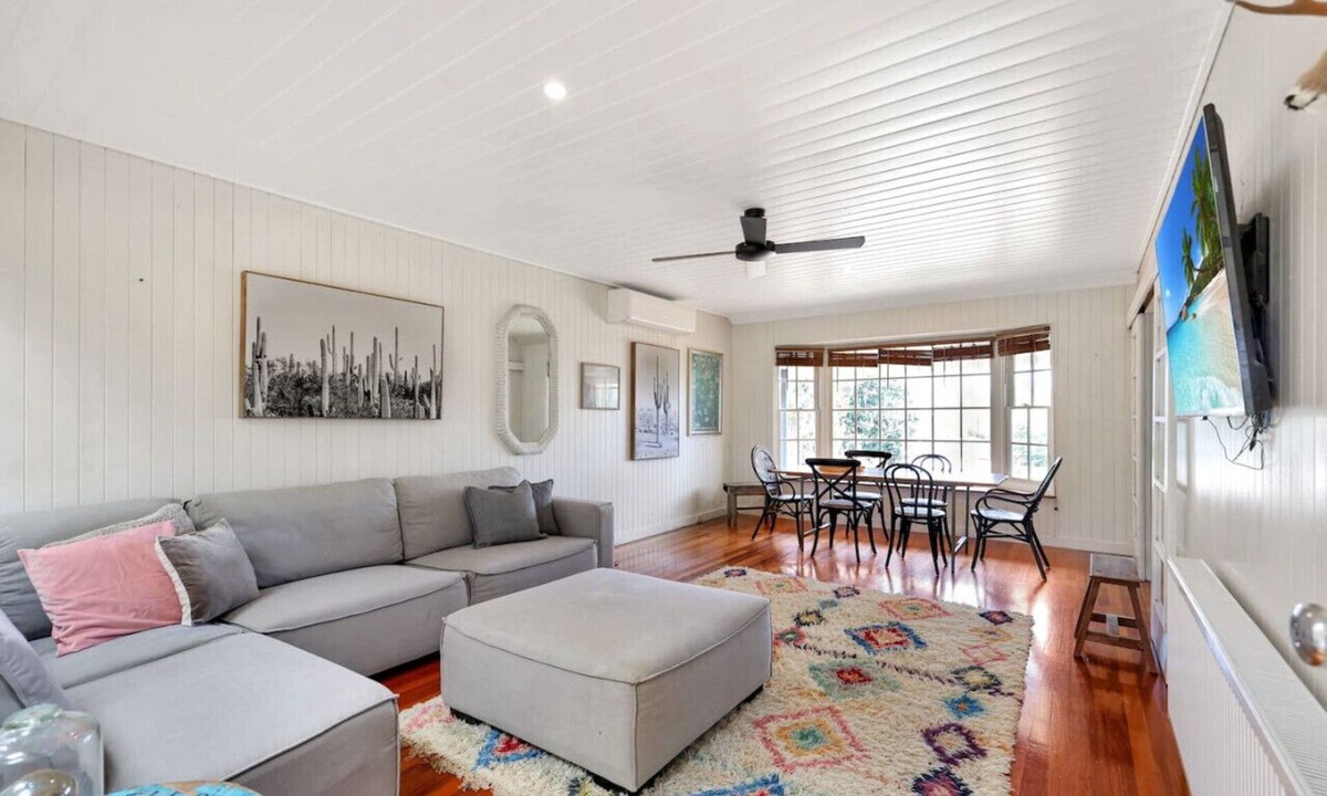 Ocean Grove House | Dare Street Family Getaway- Walk to beach, pets ok