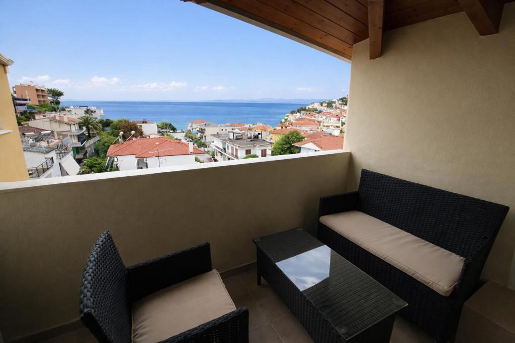 Menidion Hotel | Delfini Hotel
