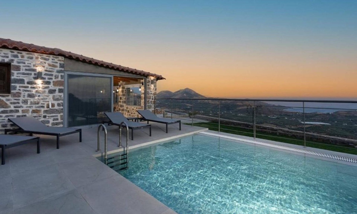 Agios Vasileios Villa | Delightful Rethymnon Villa | 2 Bedrooms | Villa Aaroniero | Breathtaking Sea.