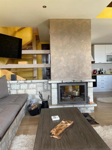 Arachova Ski Chalet | Delphi Gorge-view Chalet, Arachova