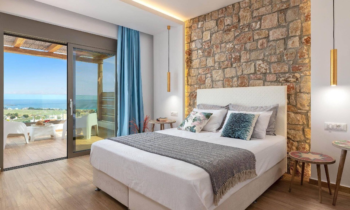 Pefkos House | Deluxe holiday villa Ikaros