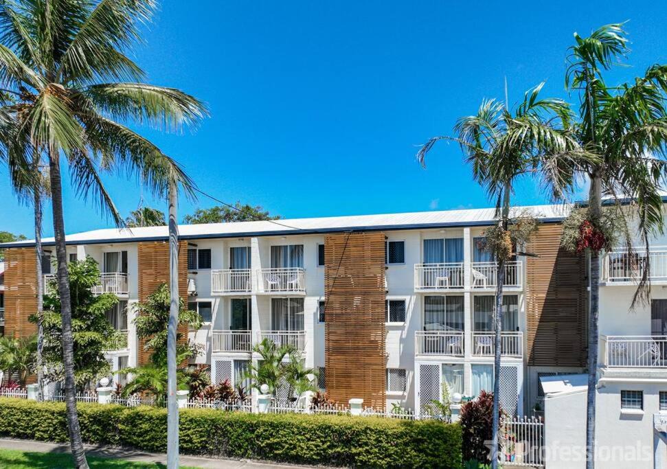 Emu Park Apartment | Deluxe Studio - Unit 12