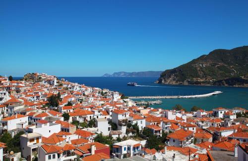 Skopelos Town Hotel | Denise Hotel