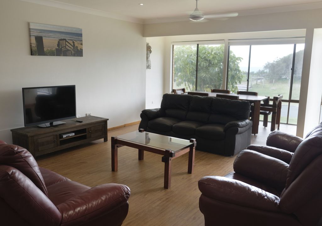 Diamond Beach Resort | Diamond Beach Resort - Ocean View Apartment