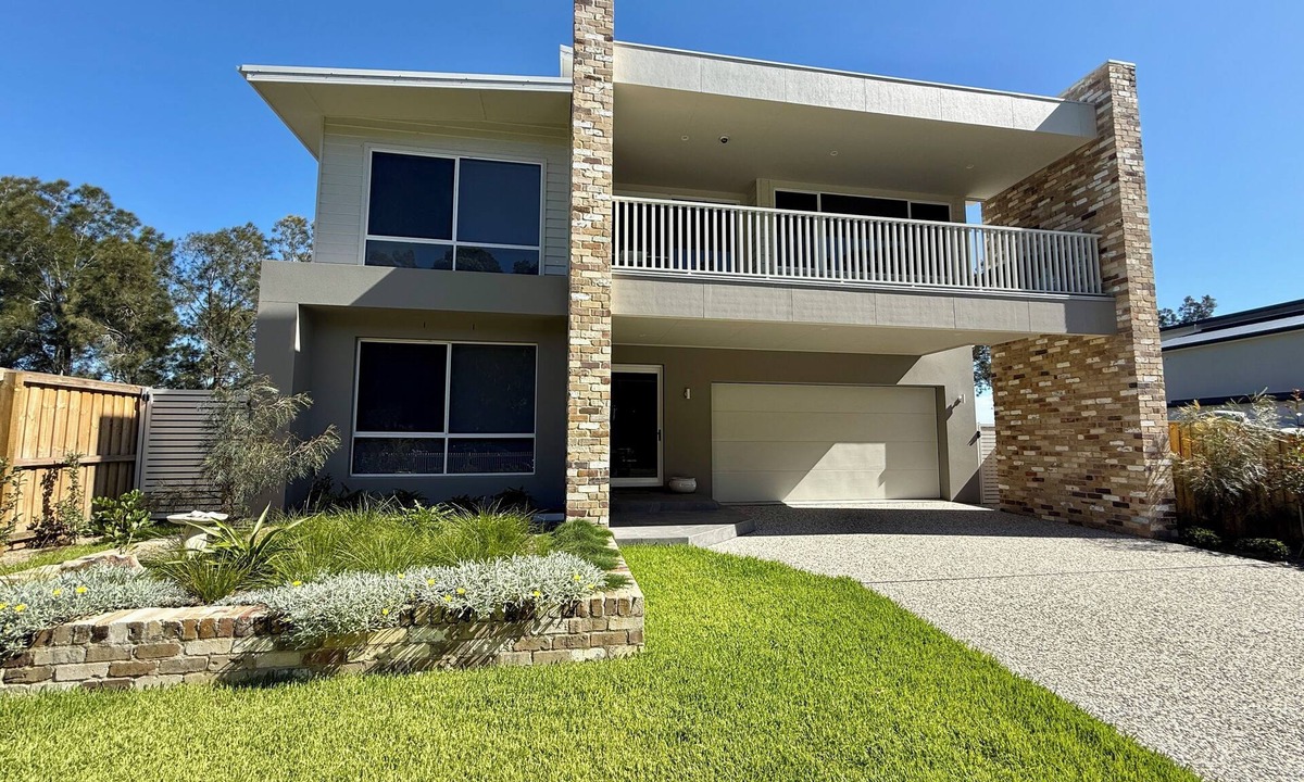Tea Gardens House | 🐚 Drift at Tea Gardens | 🛌 Sleeps 14 | 🐾 Pet friendly | ⛳ Golf | 🐬🦅🦘🐨 |
