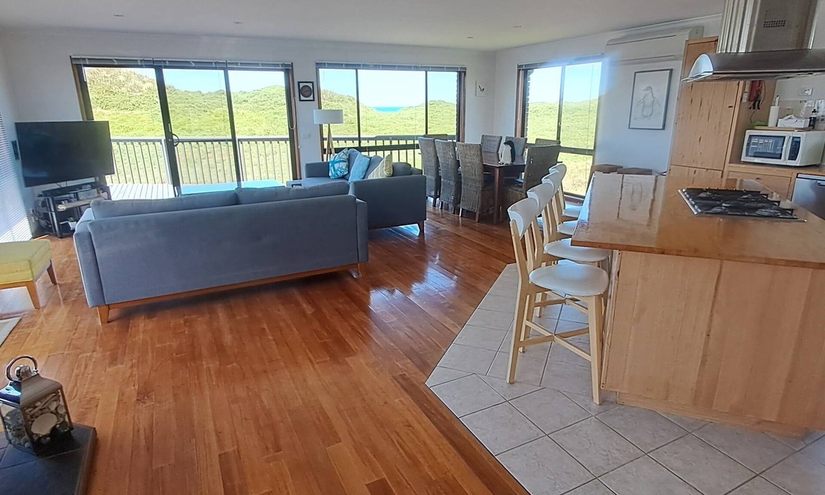 Surf Beach House | Dunes on The Esplanade Surf Beach
