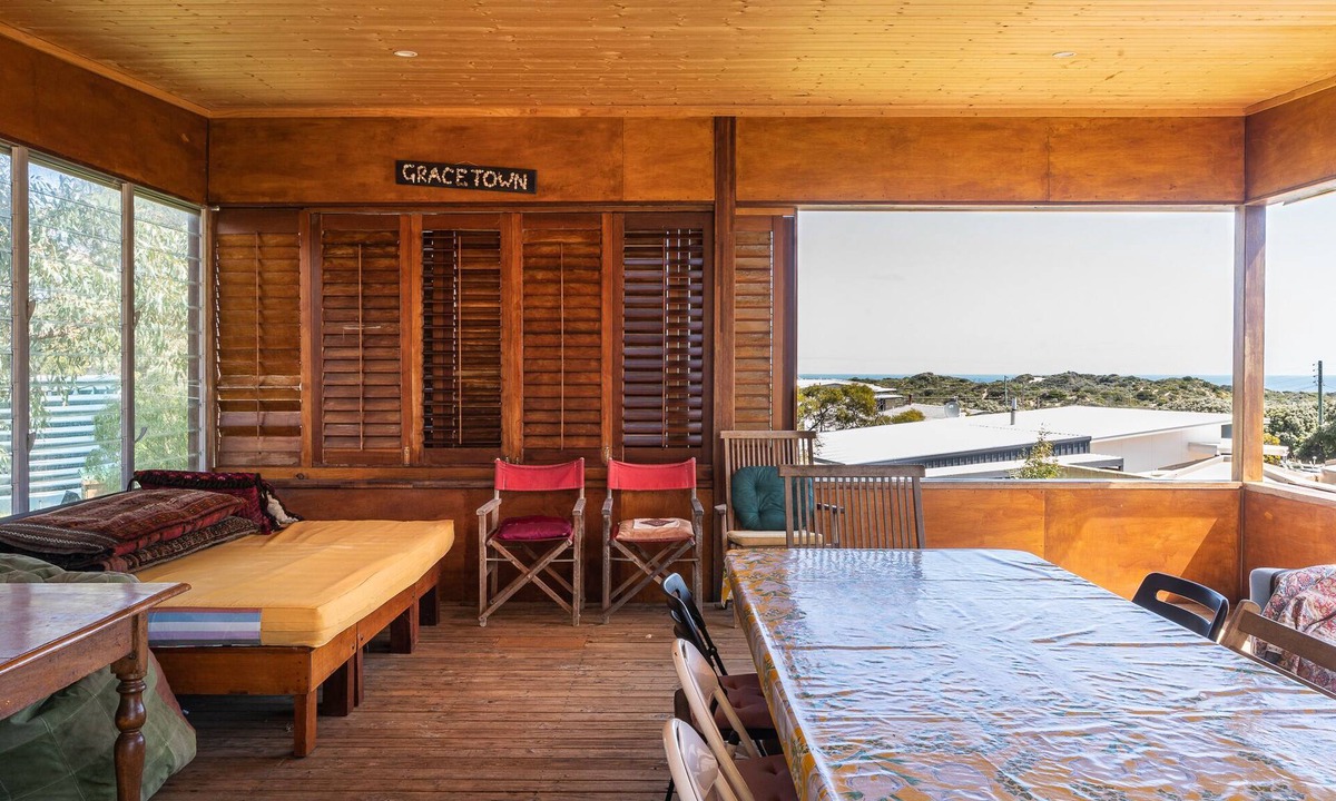 Gracetown House | Earl's Place | Gracetown Beach Shack
