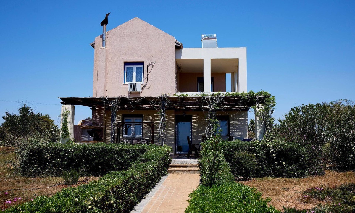 South Rhodes House | Edem Paradise