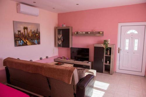 Zakharo Apartment | Efi's Home