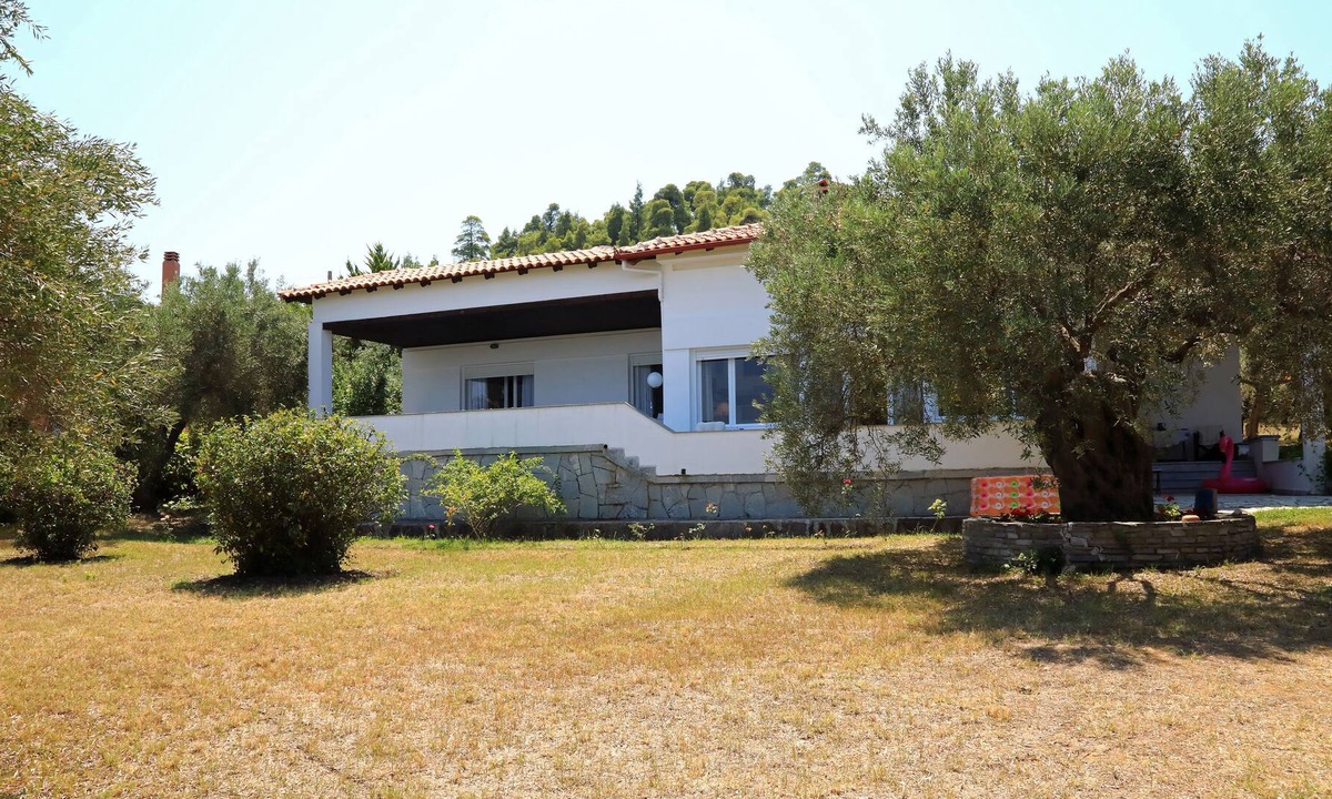 Polichrono Villa | Elea Mare offers a real dream vacation.