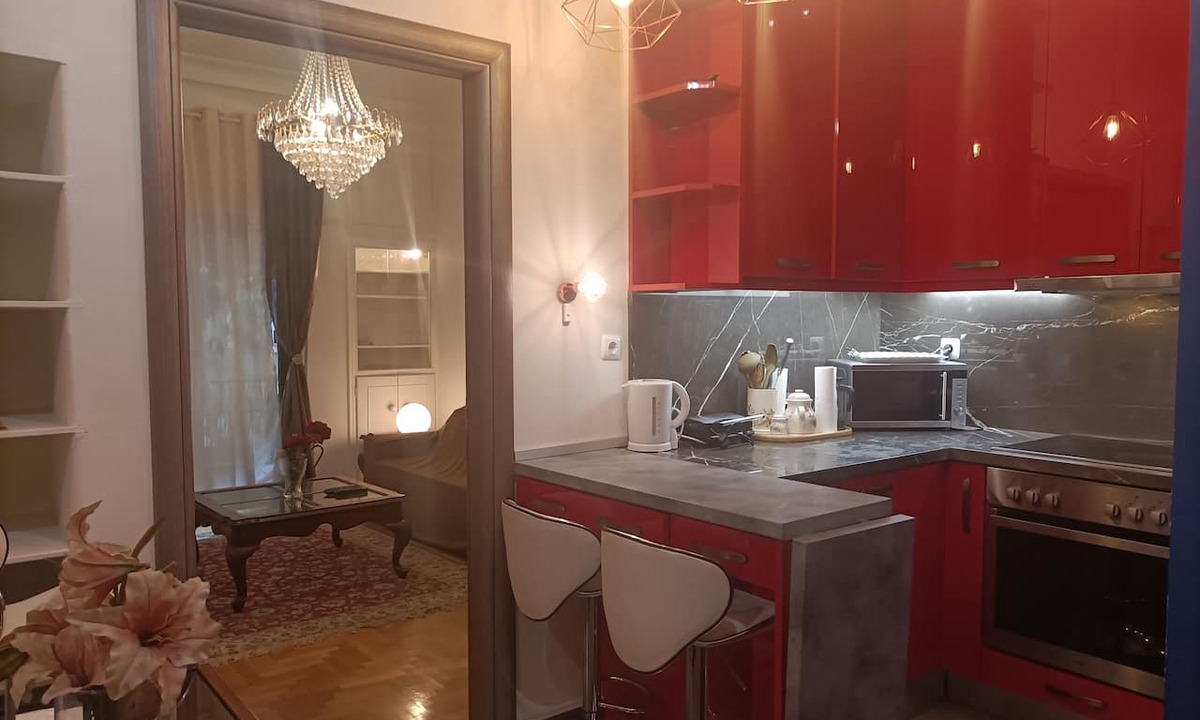 Koukaki Apartment | Elegant Apartment