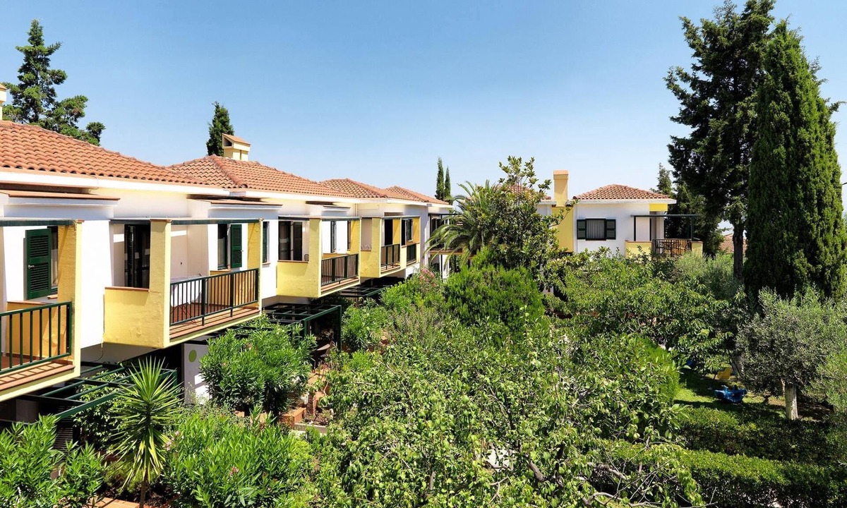 Afytos Apartment | Elia Apartments Afytos by Interhome
