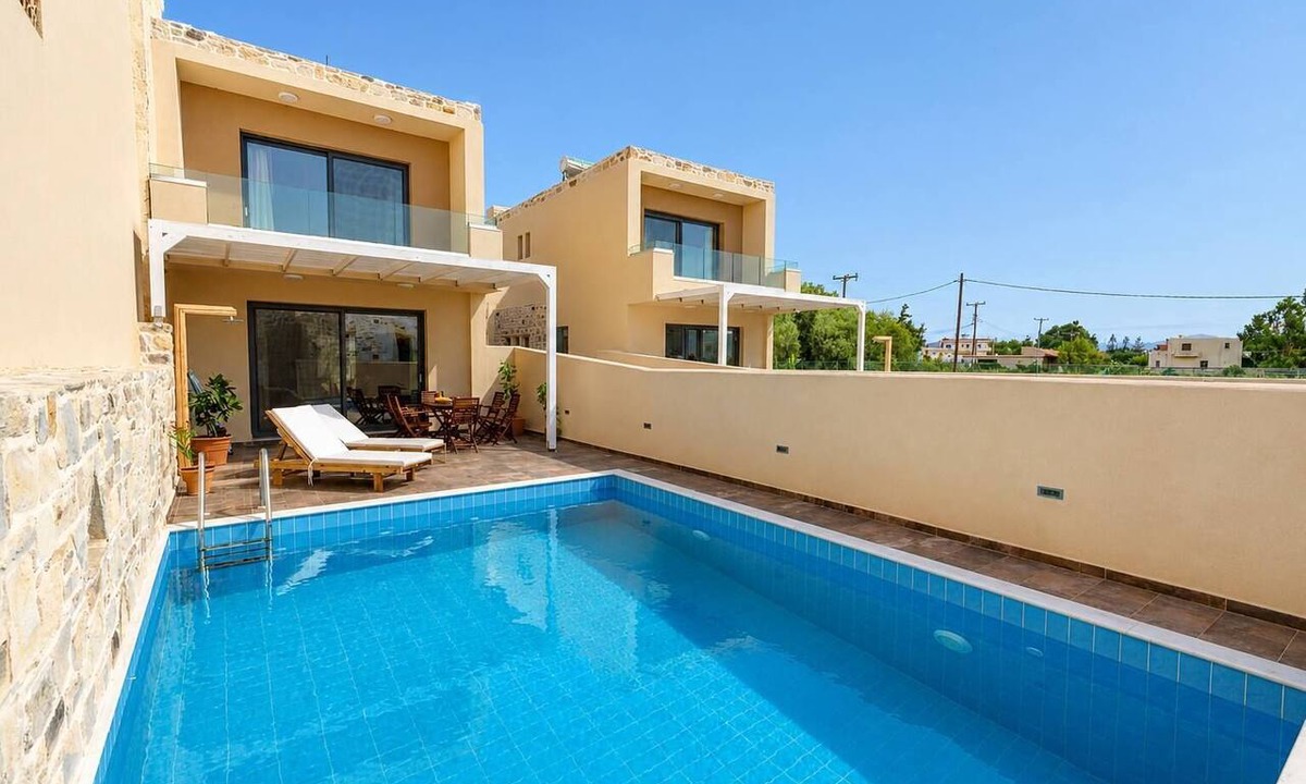 Kokinos Pirgos Villa | Elmara - Beachside Lux Villa 2 with Private Pool