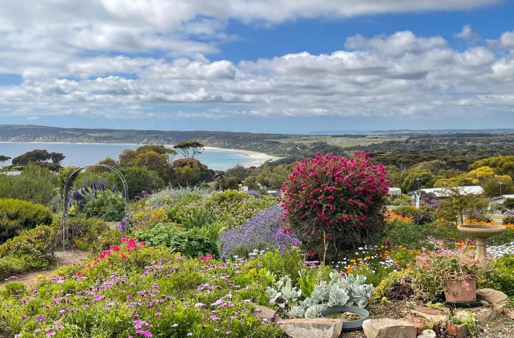 Emu Bay House | Emu Bay Holiday Homes