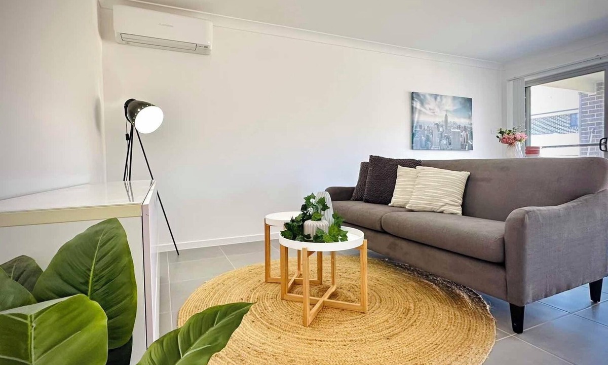 Edmondson Park House | Entire home in Edmondson Park, Australia
