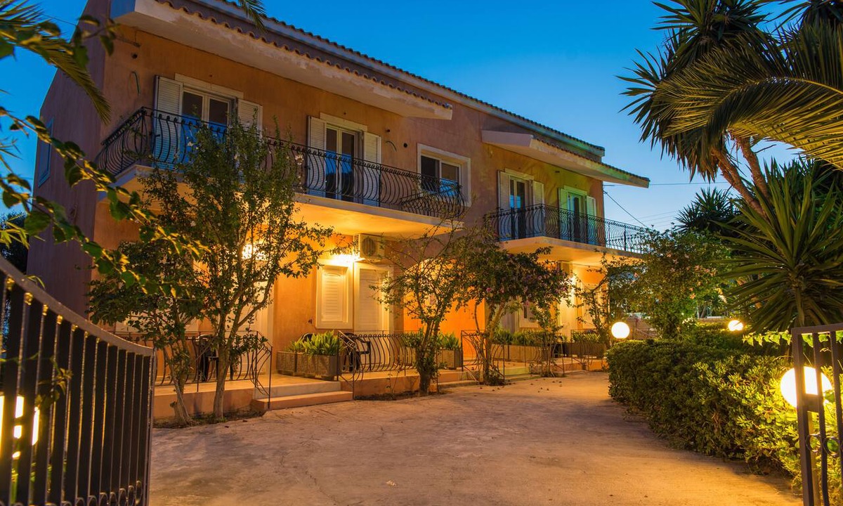 Sarlata House | EVITA STUDIOS