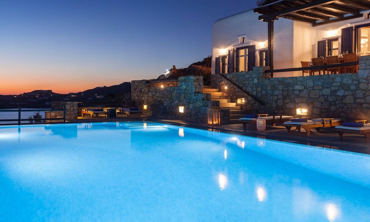 Paraga Villa | Excellent Mykonos Villa | Villa Psarrou Lambda | 5 Bedrooms | Stunning Sea View