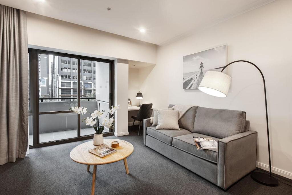 Chinatown Apartment | Executive Urban Living with Balcony & Heated Pool
