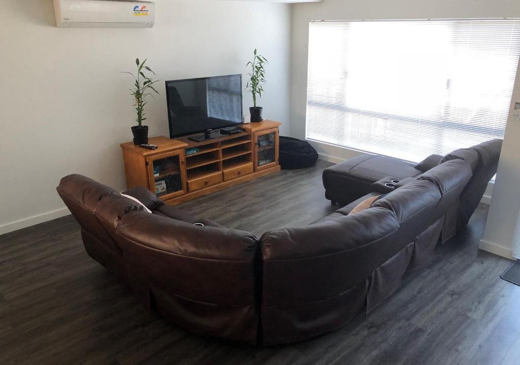 Falcon House | Falcon Bay 4x4 Townhouse